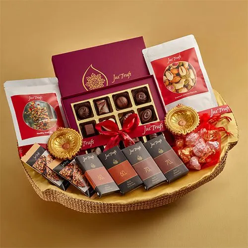 Divine Chocolate Fantasy Hamper