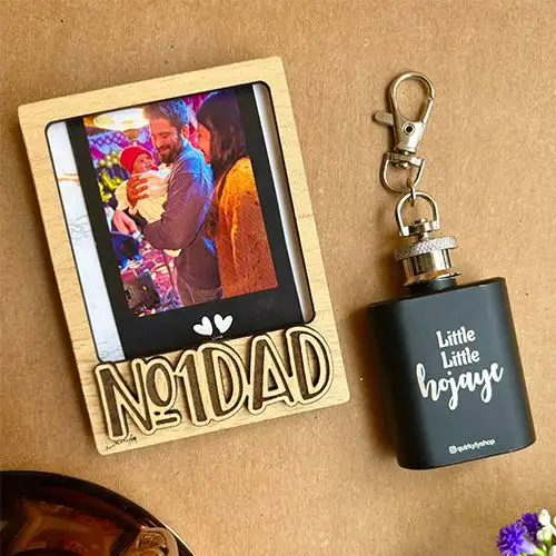 Wonderful Personalized Frame N Hip Flask Combo Set