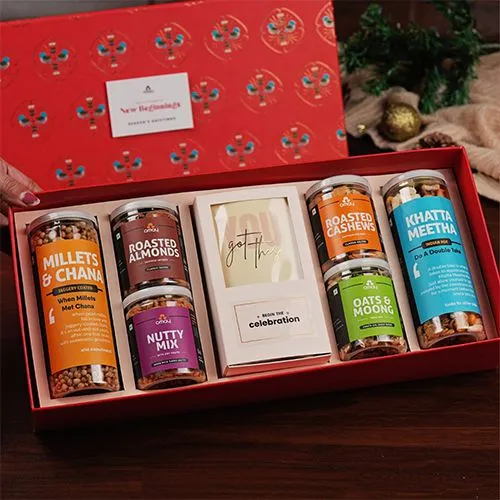 Festive Mix n Nuts Assortment Box