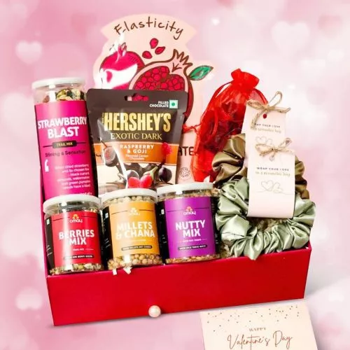 Heartfelt Delicacies Hamper