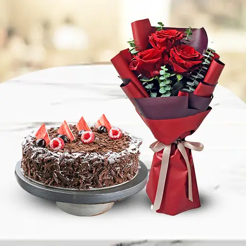 Ghasitaram Gifts Express Delivery Fresh Eggless Cream Cake Belgium Chocolate  Cake 500 GMS |Fresh Cake,Birthday Cake,Anniversary Cake, Gift for  Her,Him,Valentine,Christmas,Mothers Day, Fathers Day| : Amazon.in: Grocery  & Gourmet Foods
