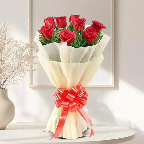 Charming Red Roses Wrap