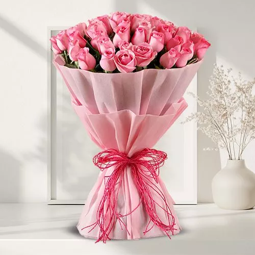 Lavish Pink Roses Bouquet