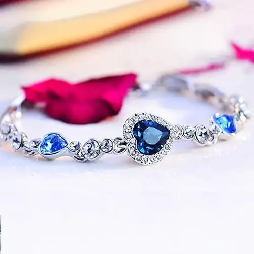 Stylish Heart Crystal Bracelet