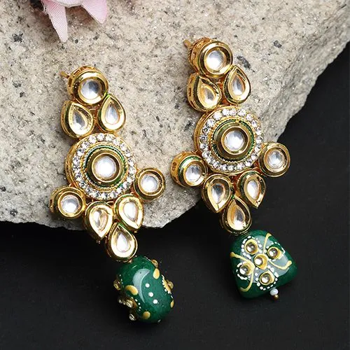 Traditional Kundan Earrings Set