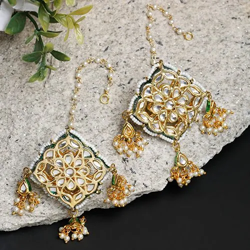 Beautiful Kundan Studs