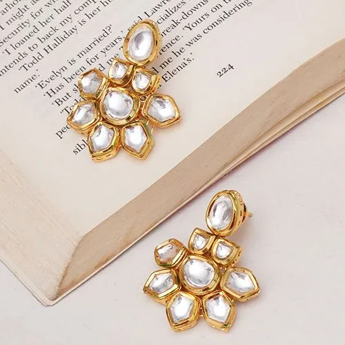 Intricate Kundan Earrings Set