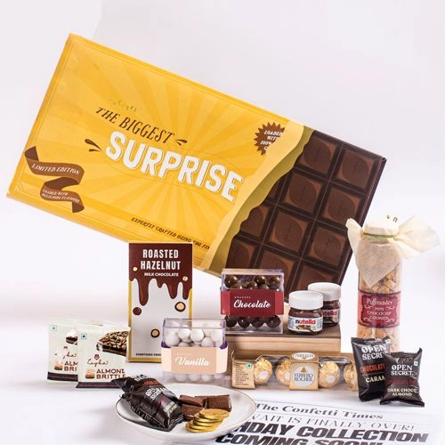 Deluxe Chocolate N Treats Rakhi Hamper