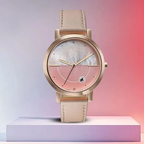 Impressive Fastrack Quartz Pink Dial Watch